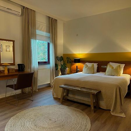 Guesthouse De Wissen Dilsen-Stokkem Esterno foto