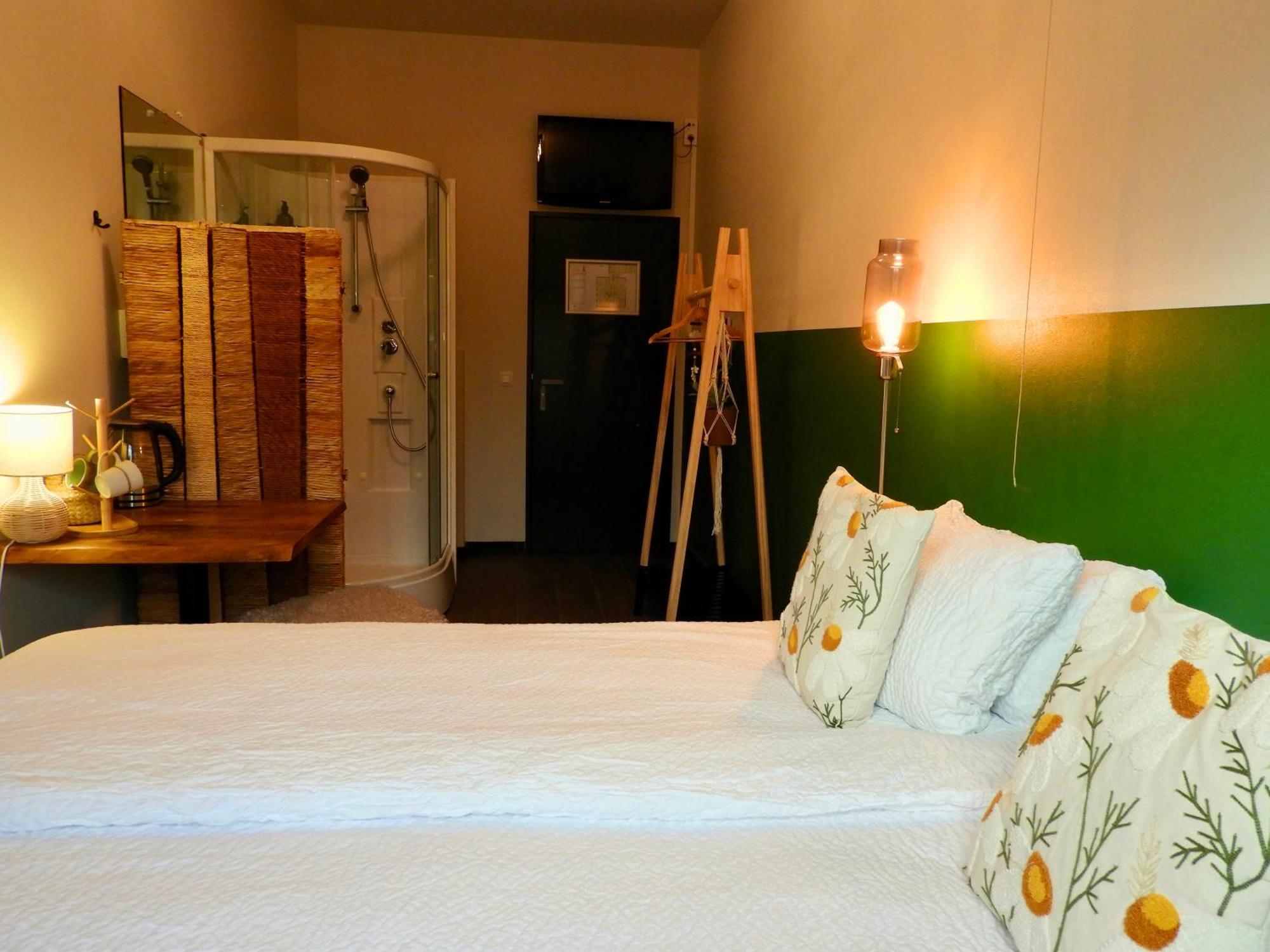 Guesthouse De Wissen Dilsen-Stokkem Esterno foto